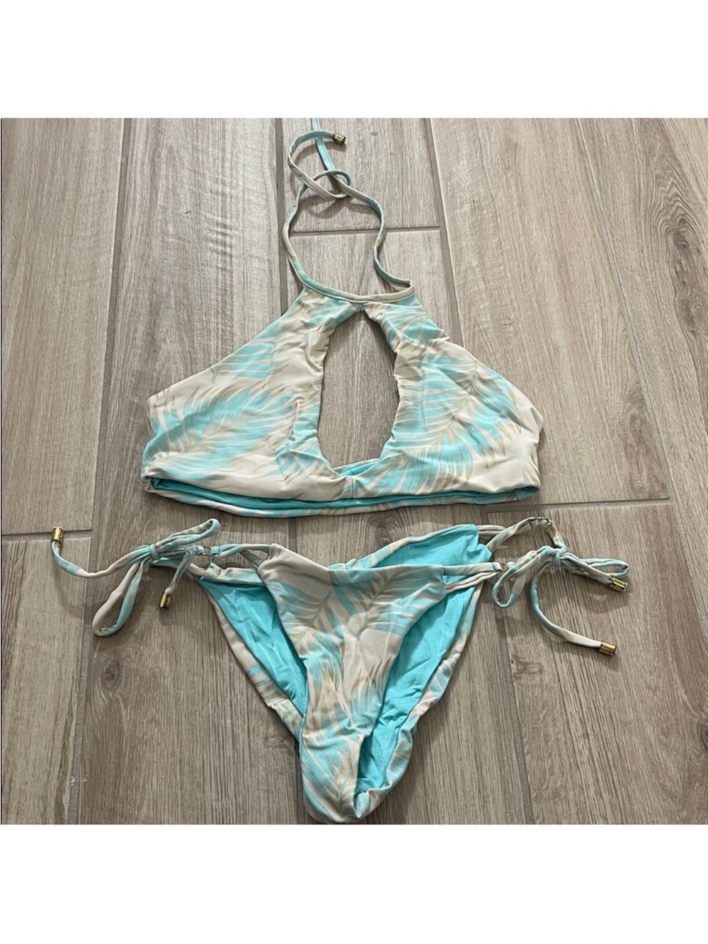 Beach Bunny Bikini Set Keyhole Halter Top + Bikini Bottom Aqua Palm Sz S/M RARE